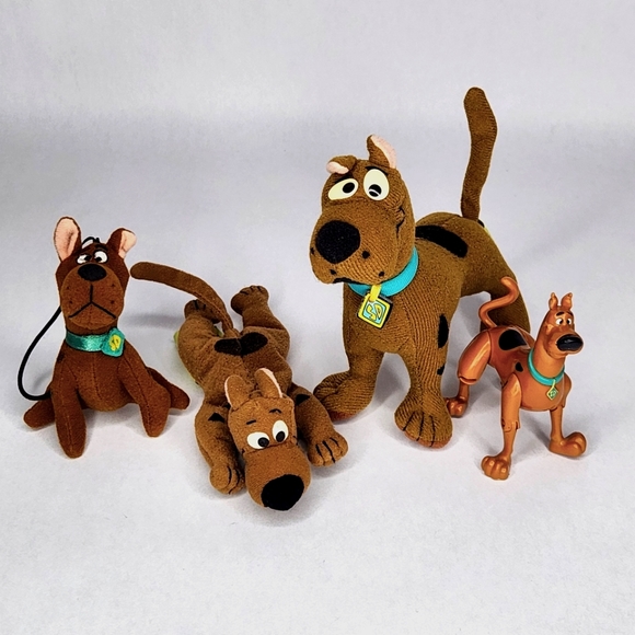 Vintage Scooby Doo Toy Lot Plush Figure Cartoon Network 90s y2k Nostalgia - Picture 1 of 6